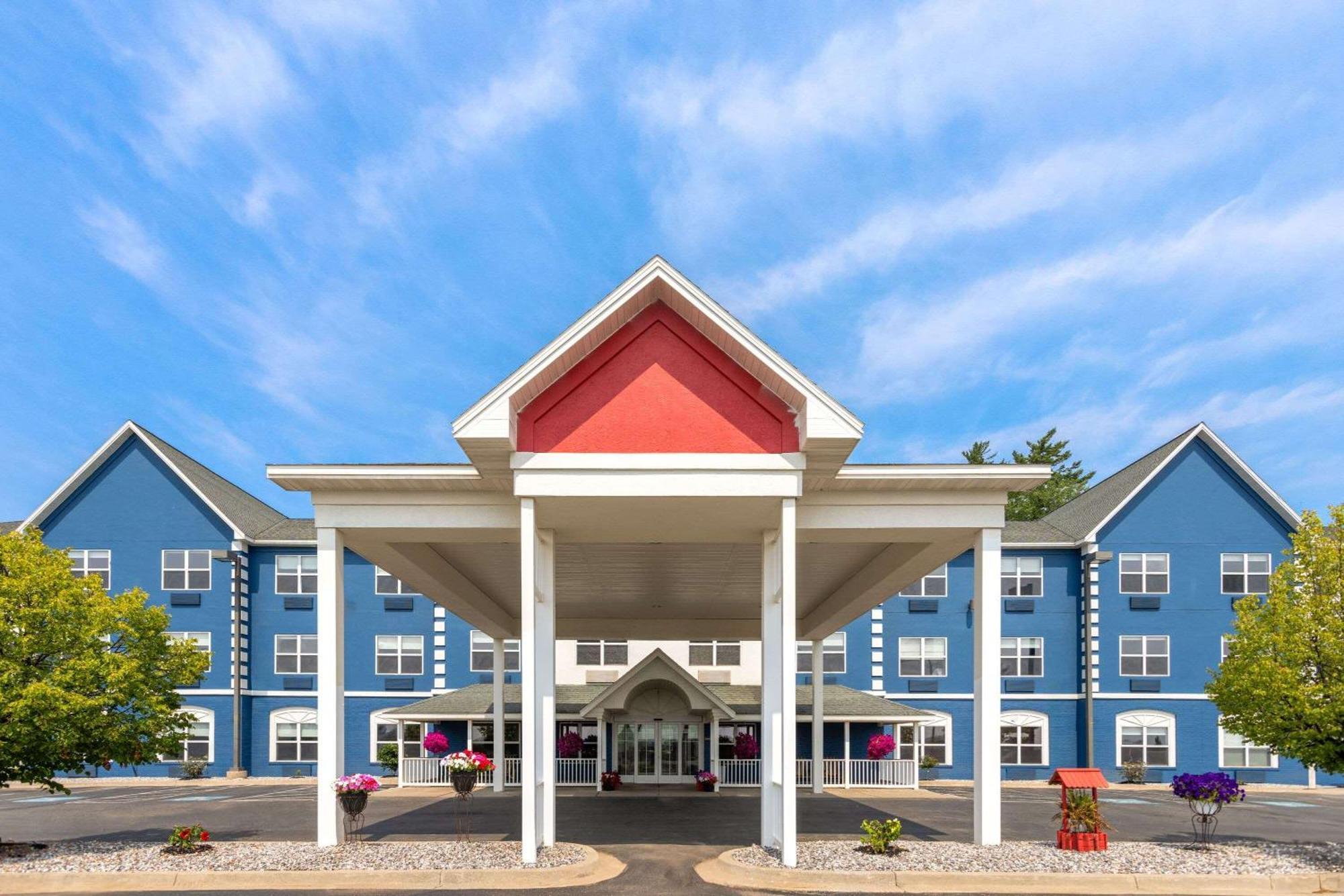 Americinn By Wyndham Iron Mountain Exterior foto